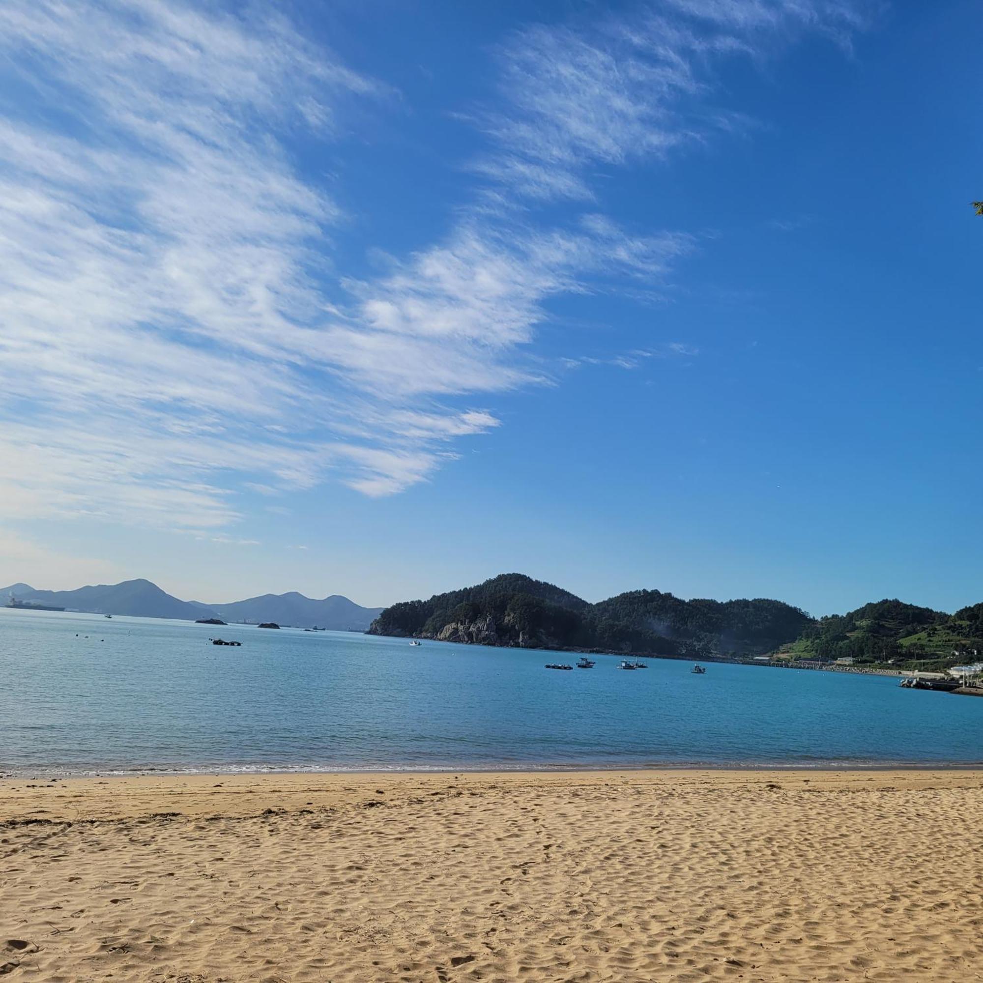 Soulmate Pension Namhae Exteriör bild